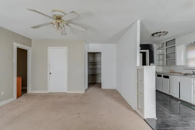 Photo 5 — 4822 35th Street, Lubbock, TX 79414