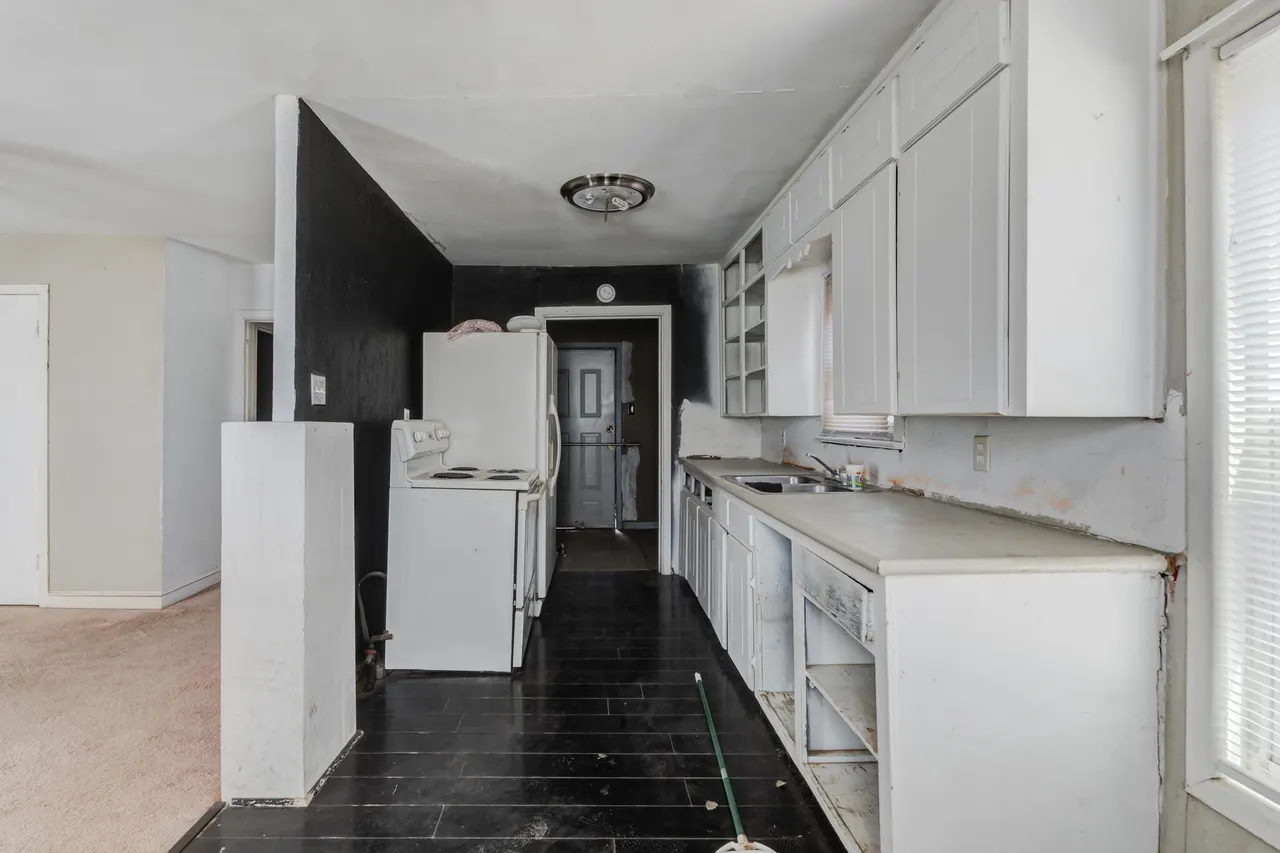 Photo 15 — 4822 35th Street, Lubbock, TX 79414