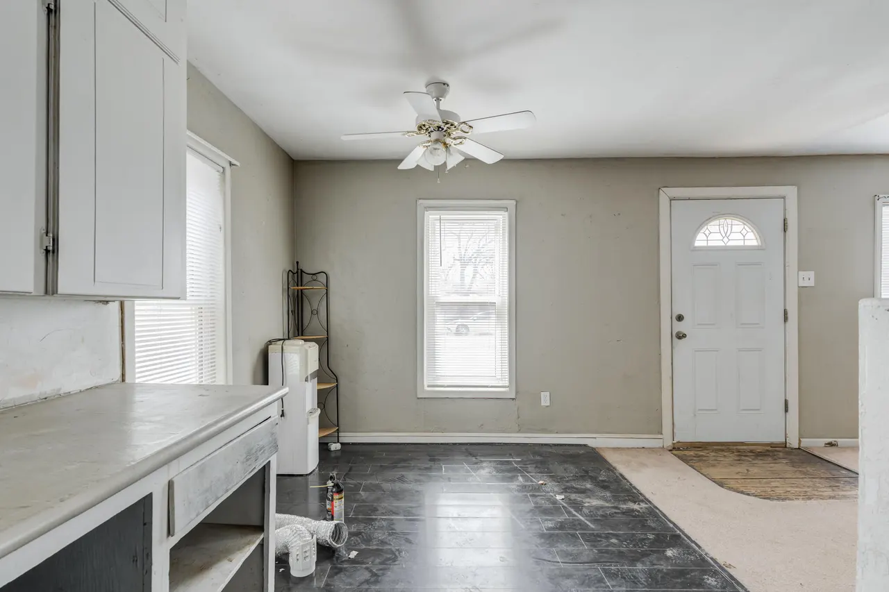 Photo 6 — 4822 35th Street, Lubbock, TX 79414