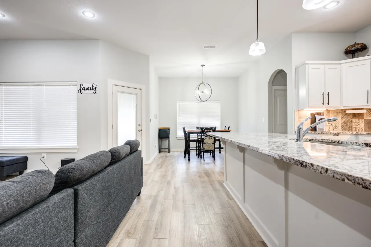 Photo 17 — 1117 16th Street, Shallowater, TX 79363