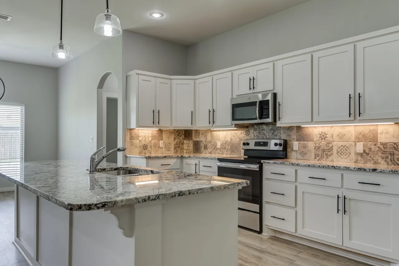 Photo 16 — 1117 16th Street, Shallowater, TX 79363