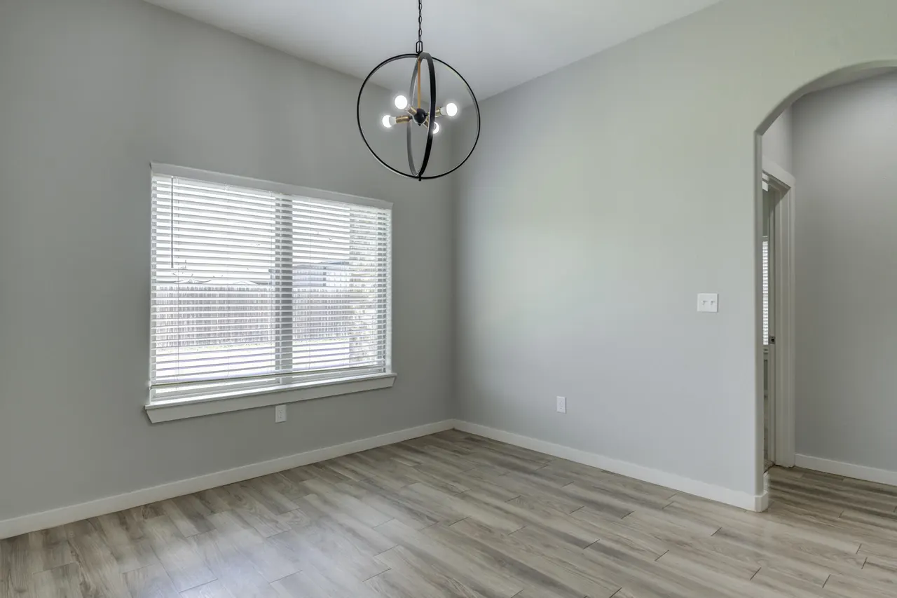 Photo 24 — 1117 16th Street, Shallowater, TX 79363