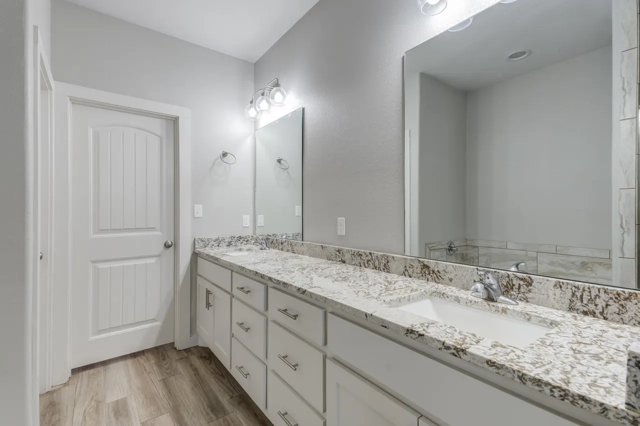 Photo 41 — 1117 16th Street, Shallowater, TX 79363
