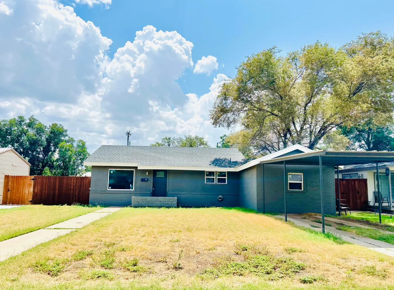 Photo 14 — 2005 47th Street, Lubbock, TX 79412