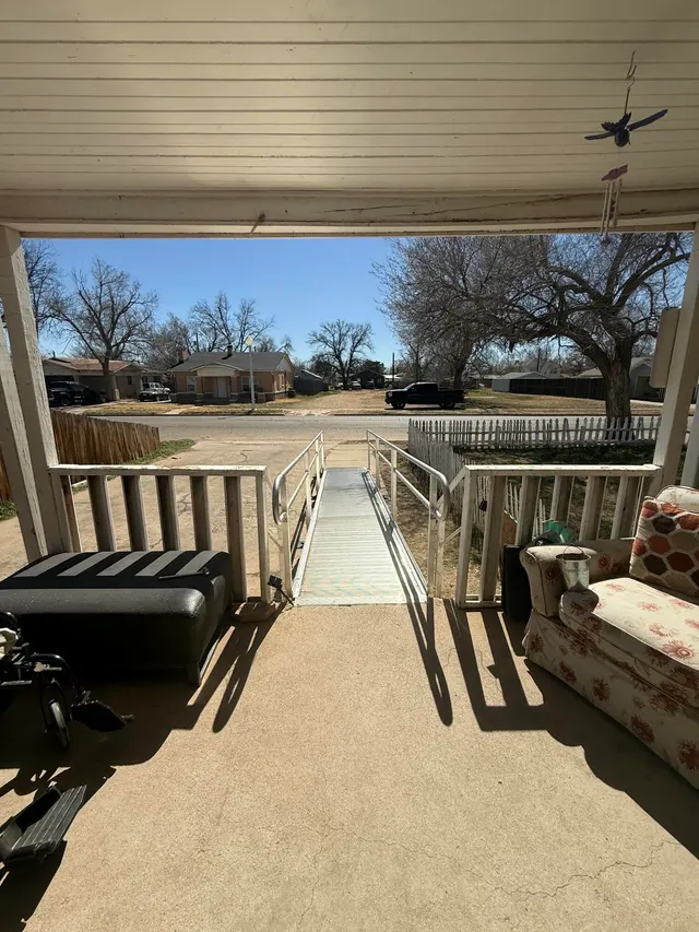 Photo 6 — 1914 15th Street, Lubbock, TX 79401