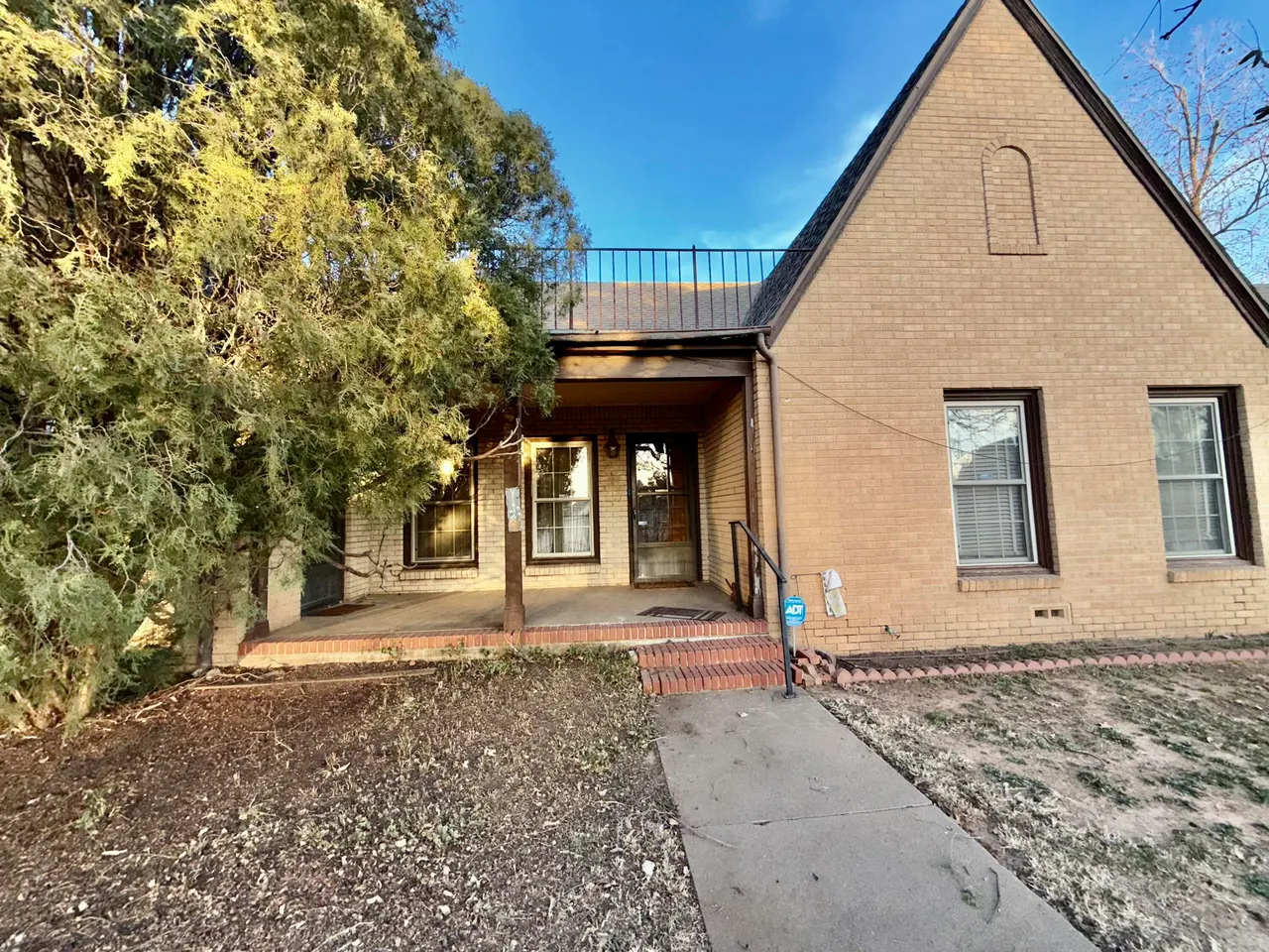 Photo 13 — 2323 20th Street, Lubbock, TX 79411