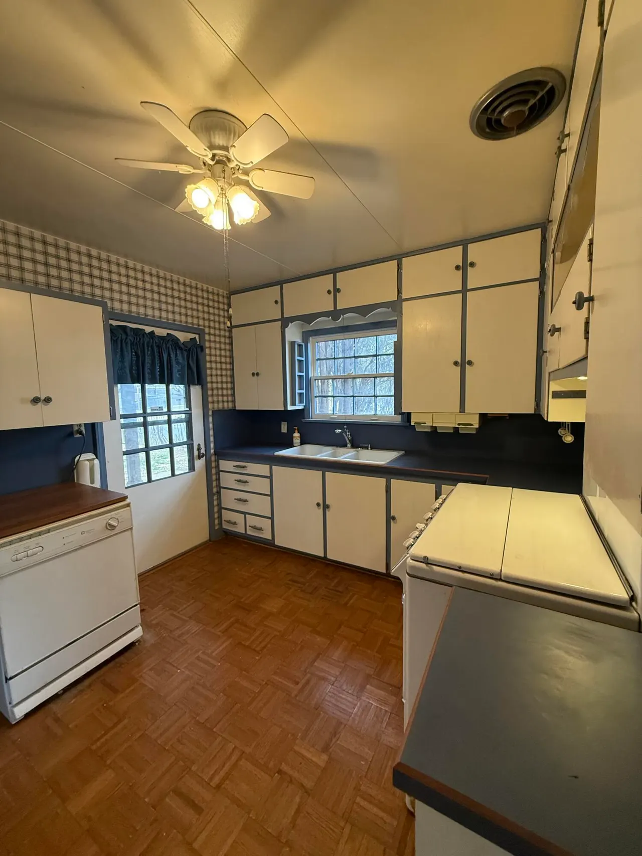 Photo 35 — 2323 20th Street, Lubbock, TX 79411