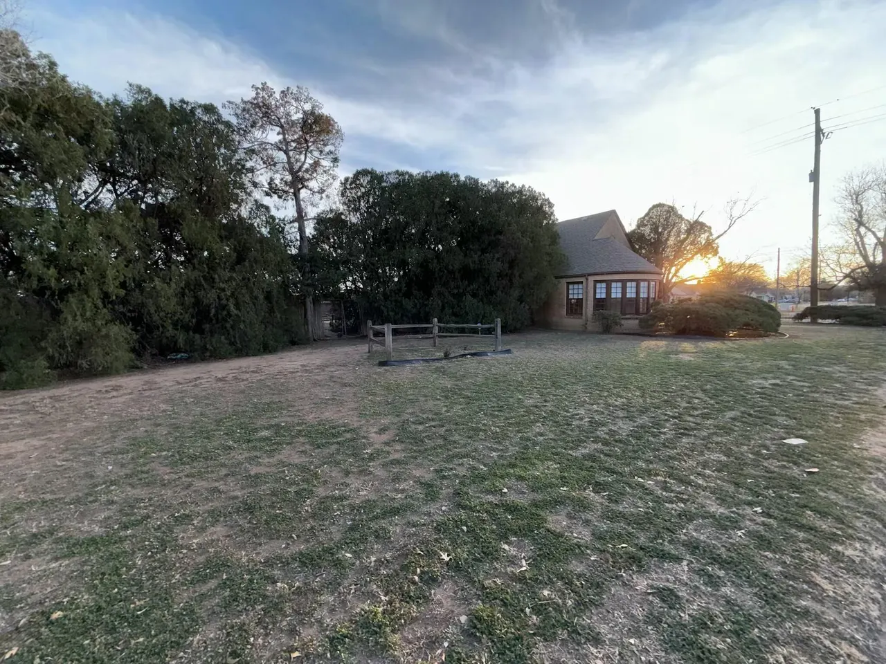 Photo 4 — 2323 20th Street, Lubbock, TX 79411