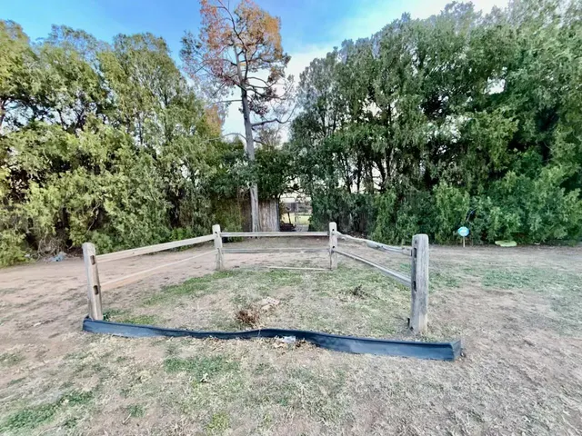 Photo 5 — 2323 20th Street, Lubbock, TX 79411