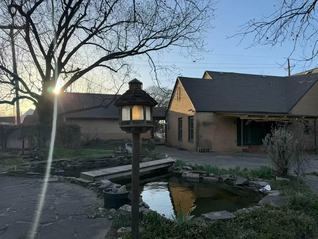 Photo 85 — 2323 20th Street, Lubbock, TX 79411