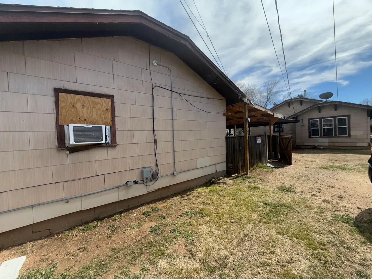 Photo 6 — 2320 21st Street, Lubbock, TX 79411