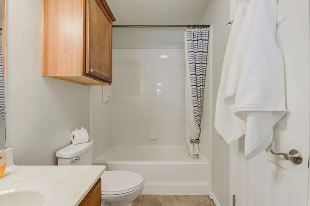 Photo 6 — 2111 Main Street 4, Lubbock, TX 79401