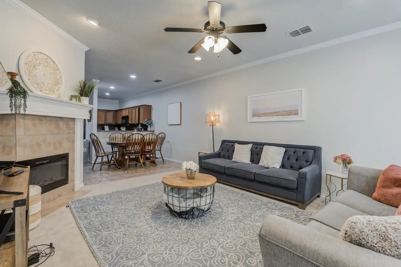 Photo 25 — 2111 Main Street 4, Lubbock, TX 79401