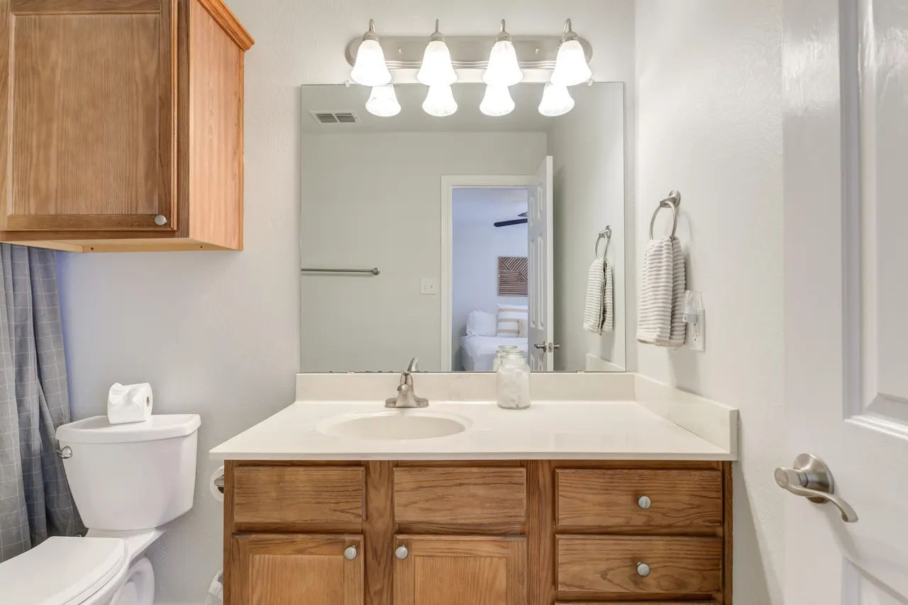 Photo 38 — 2111 Main Street 4, Lubbock, TX 79401