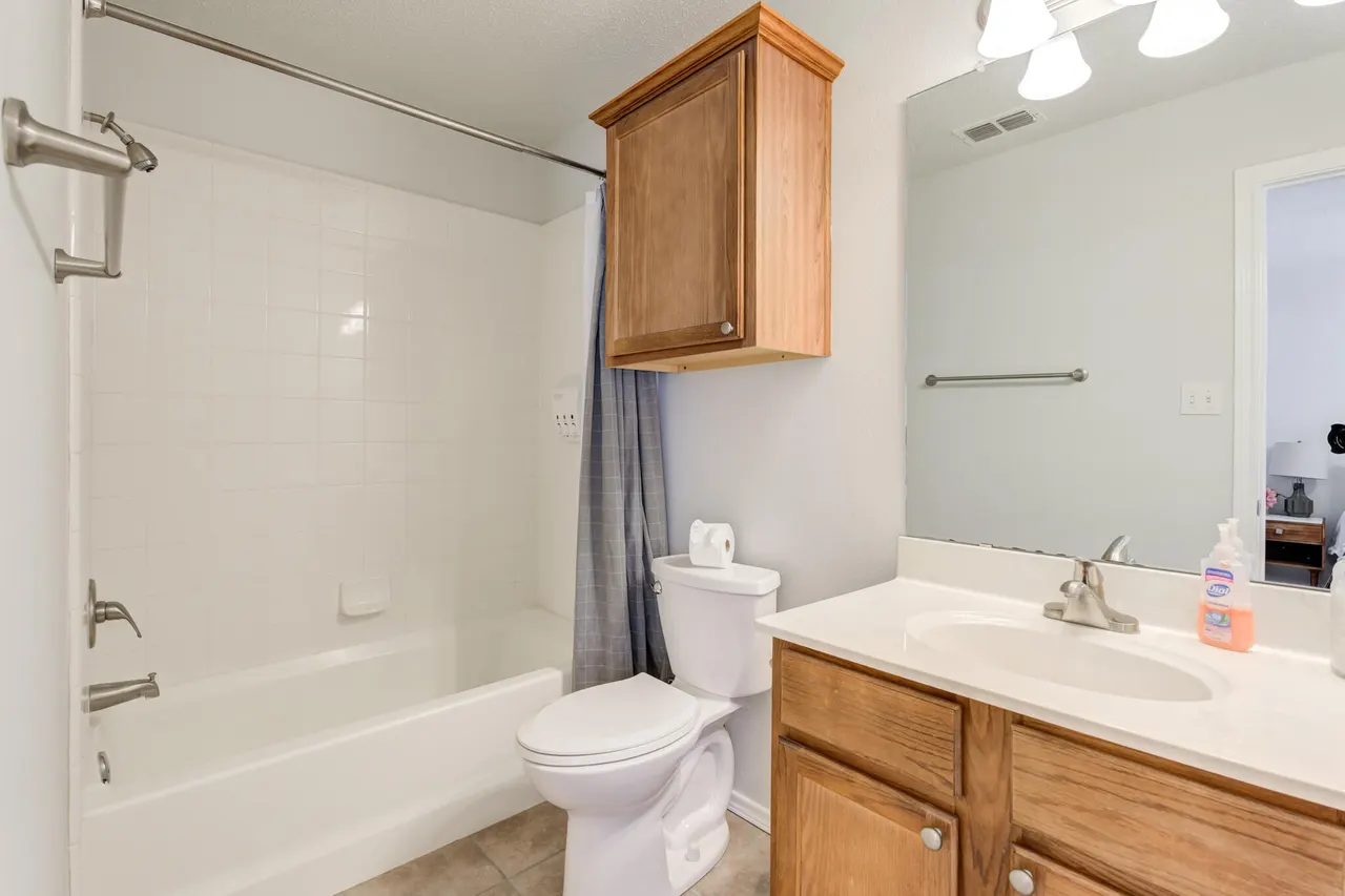 Photo 39 — 2111 Main Street 4, Lubbock, TX 79401