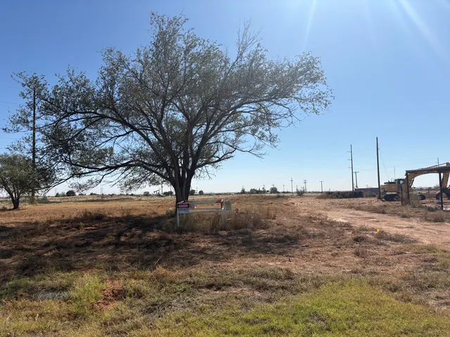 Photo 3 — Co Rd 370, Denver City, TX 79323