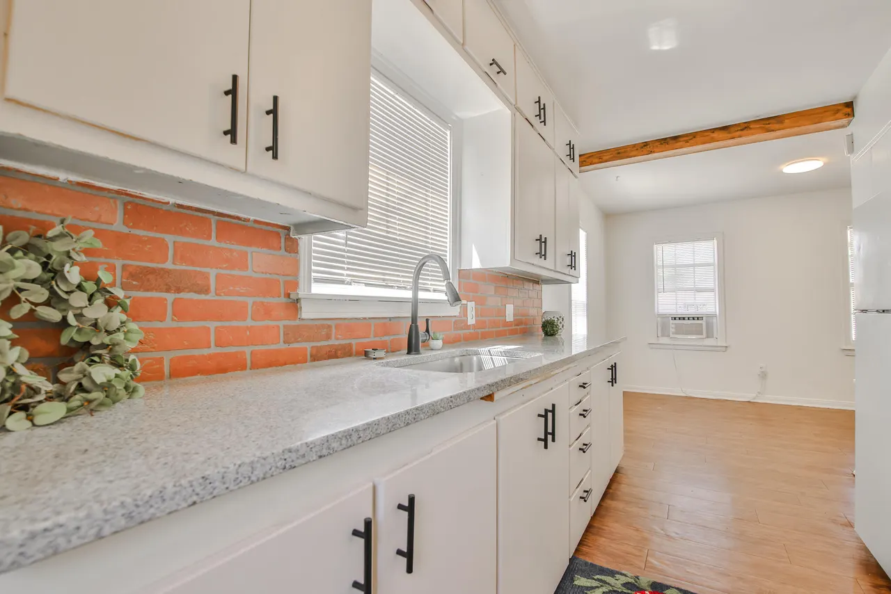 Photo 2 — 3505 29th Street, Lubbock, TX 79410