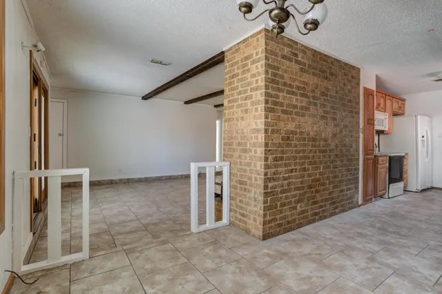 Photo 7 — 4404 58th Street, Lubbock, TX 79414