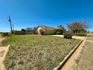 Sold home at 700 S Bowie Avenue