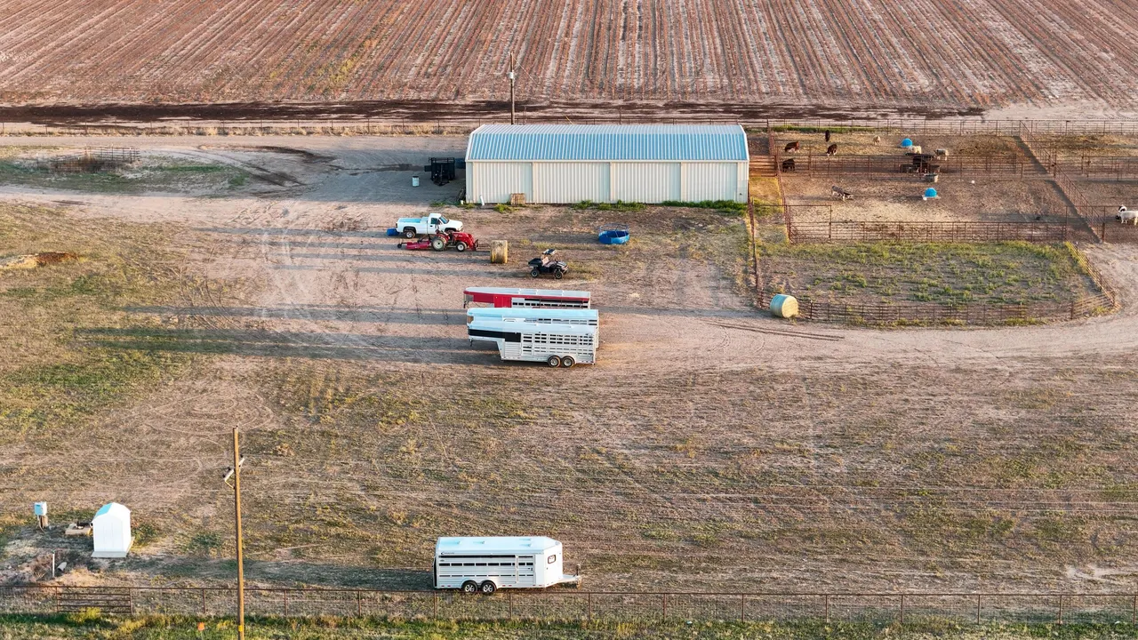 Photo 15 — 6801 N County Rd 3600, Idalou, TX 79329