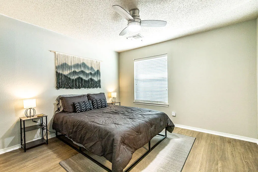 Photo 31 — 2105 Main Street # 6, Lubbock, TX 79401