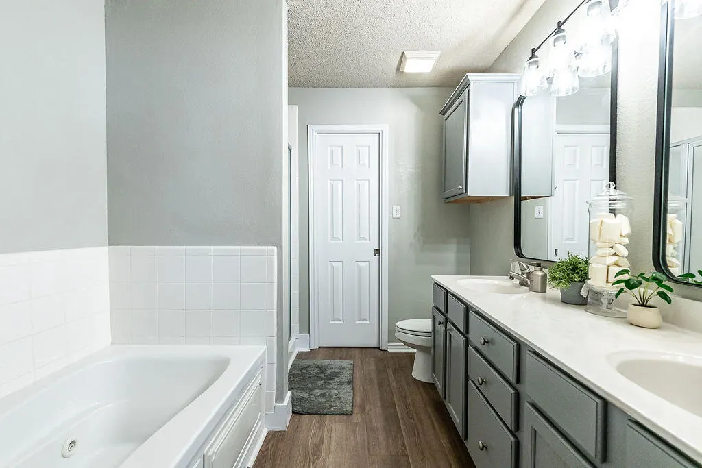 Photo 22 — 2105 Main Street # 6, Lubbock, TX 79401