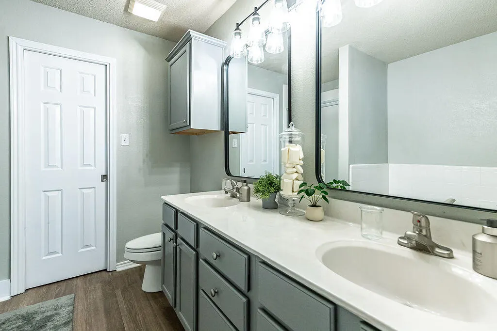 Photo 21 — 2105 Main Street # 6, Lubbock, TX 79401
