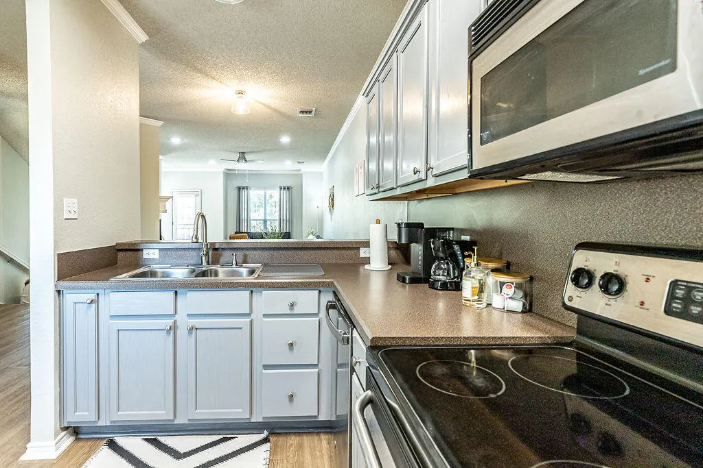 Photo 10 — 2105 Main Street # 6, Lubbock, TX 79401