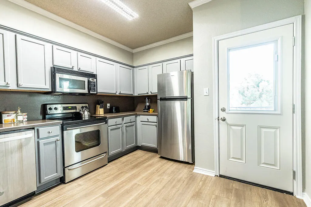 Photo 11 — 2105 Main Street # 6, Lubbock, TX 79401