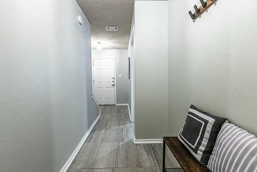 Photo 44 — 2105 Main Street # 6, Lubbock, TX 79401