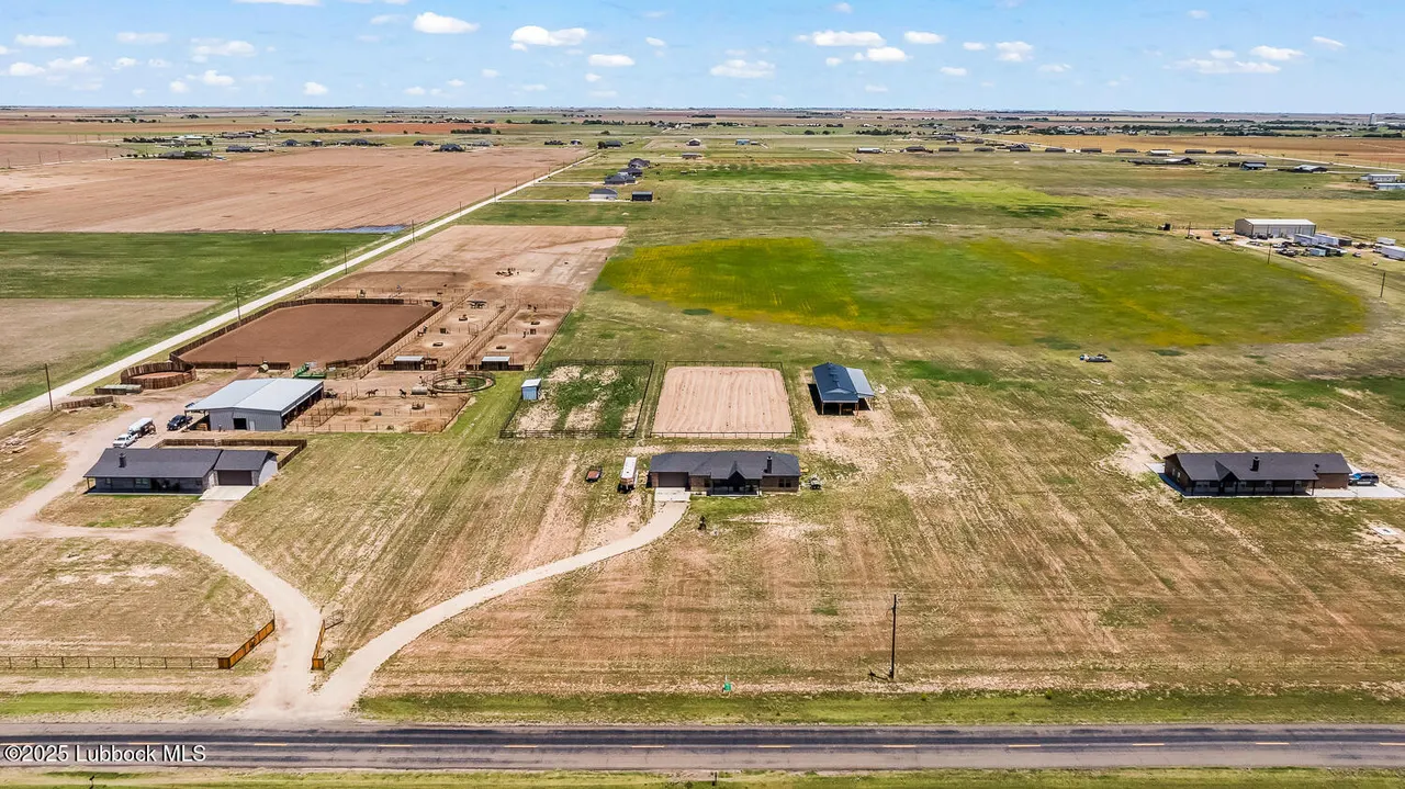 Photo 2 — 9410 N FM 1729, Idalou, TX 79329