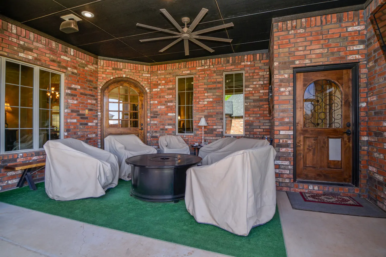 Photo 74 — 1106 N 14th Street, Wolfforth, TX 79382