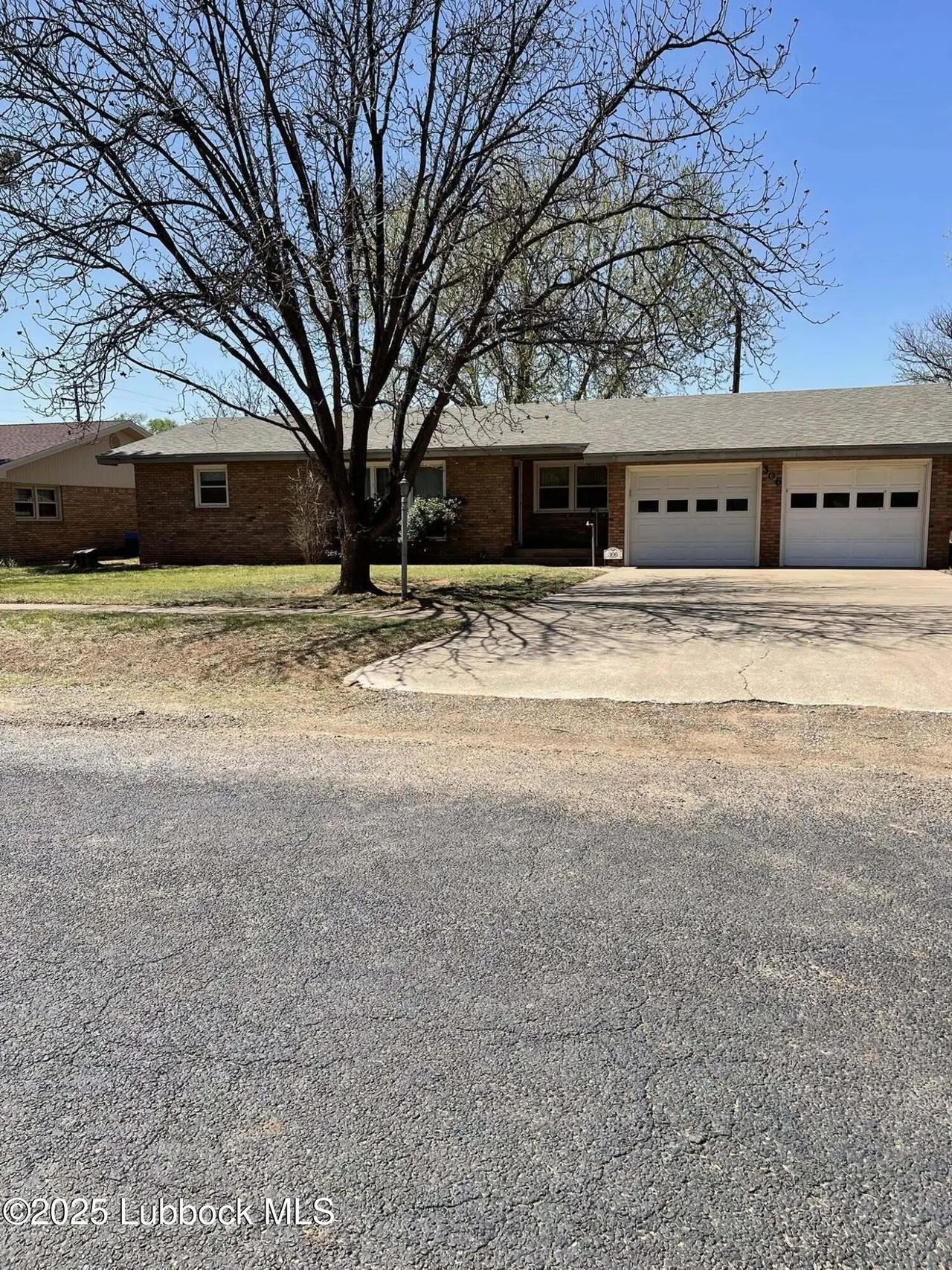Front exterior — 306 Minyard Street, Sudan, TX 79371