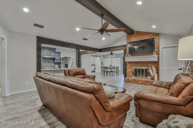 Photo 7 — 6901 Avenue W, Lubbock, TX 79412