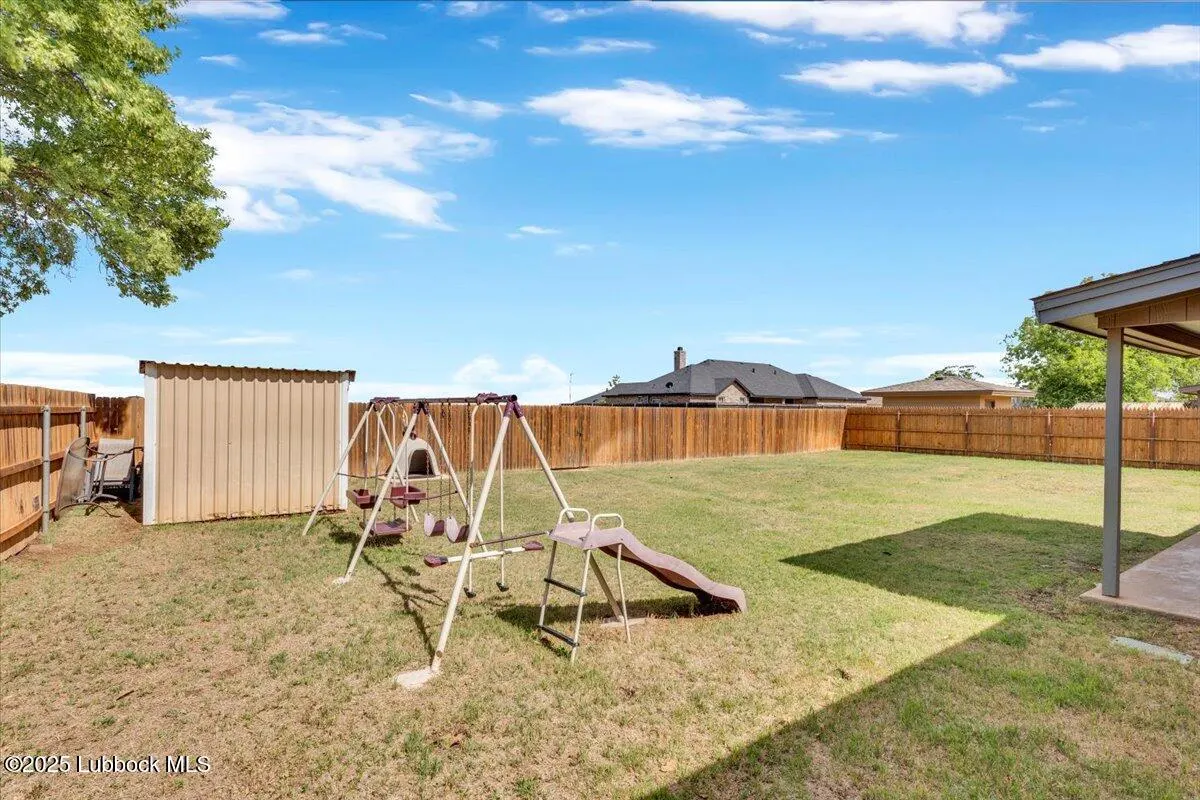 Photo 26 — 1102 Shady Oaks Lane, Brownfield, TX 79316