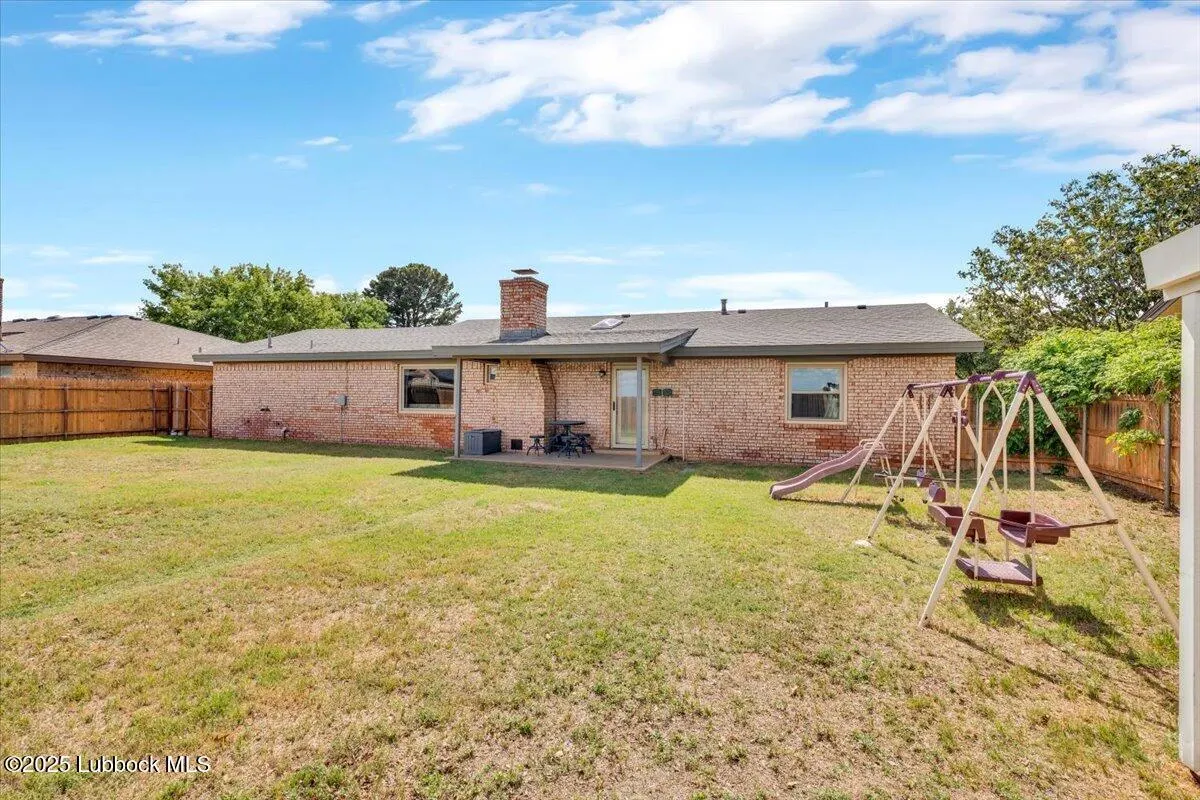 Photo 24 — 1102 Shady Oaks Lane, Brownfield, TX 79316