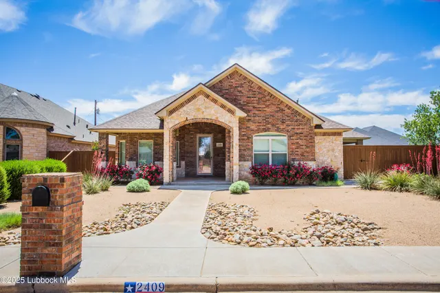 Front exterior — 2409 Juniper Drive, Lamesa, TX 79331
