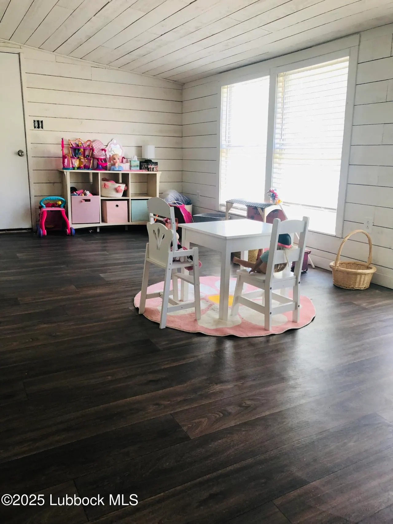 Photo 5 — 704 E Hayes Avenue, Morton, TX 79346
