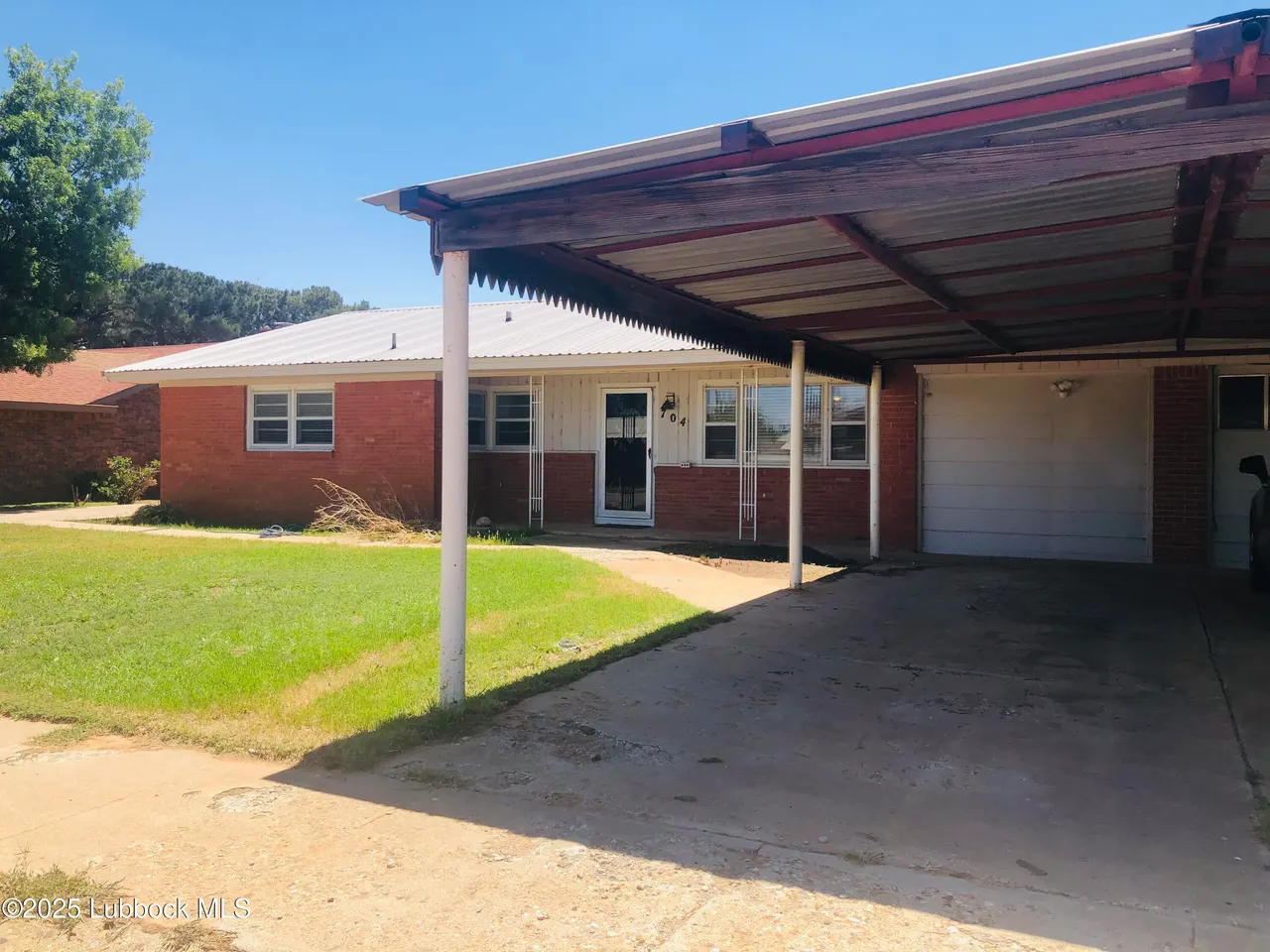 Photo 19 — 704 E Hayes Avenue, Morton, TX 79346