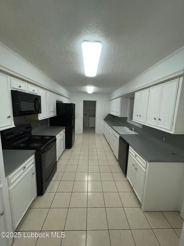 Photo 4 — 3614 28th Street, Lubbock, TX 79410