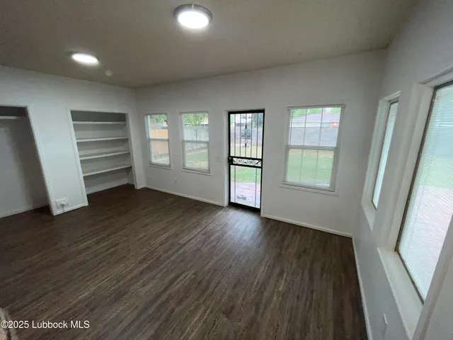 Photo 5 — 3614 28th Street, Lubbock, TX 79410