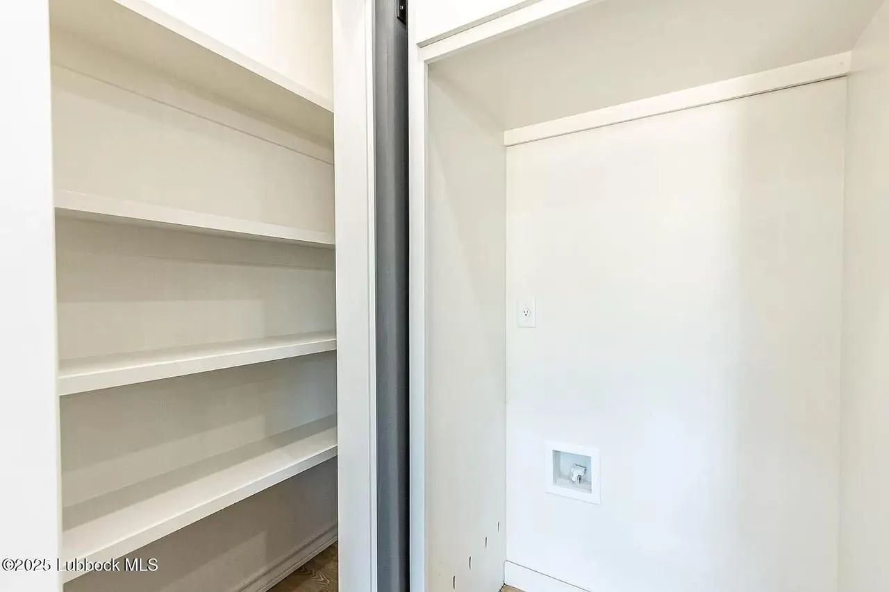 Photo 10 — 2113 20th Street A & B, Lubbock, TX 79411