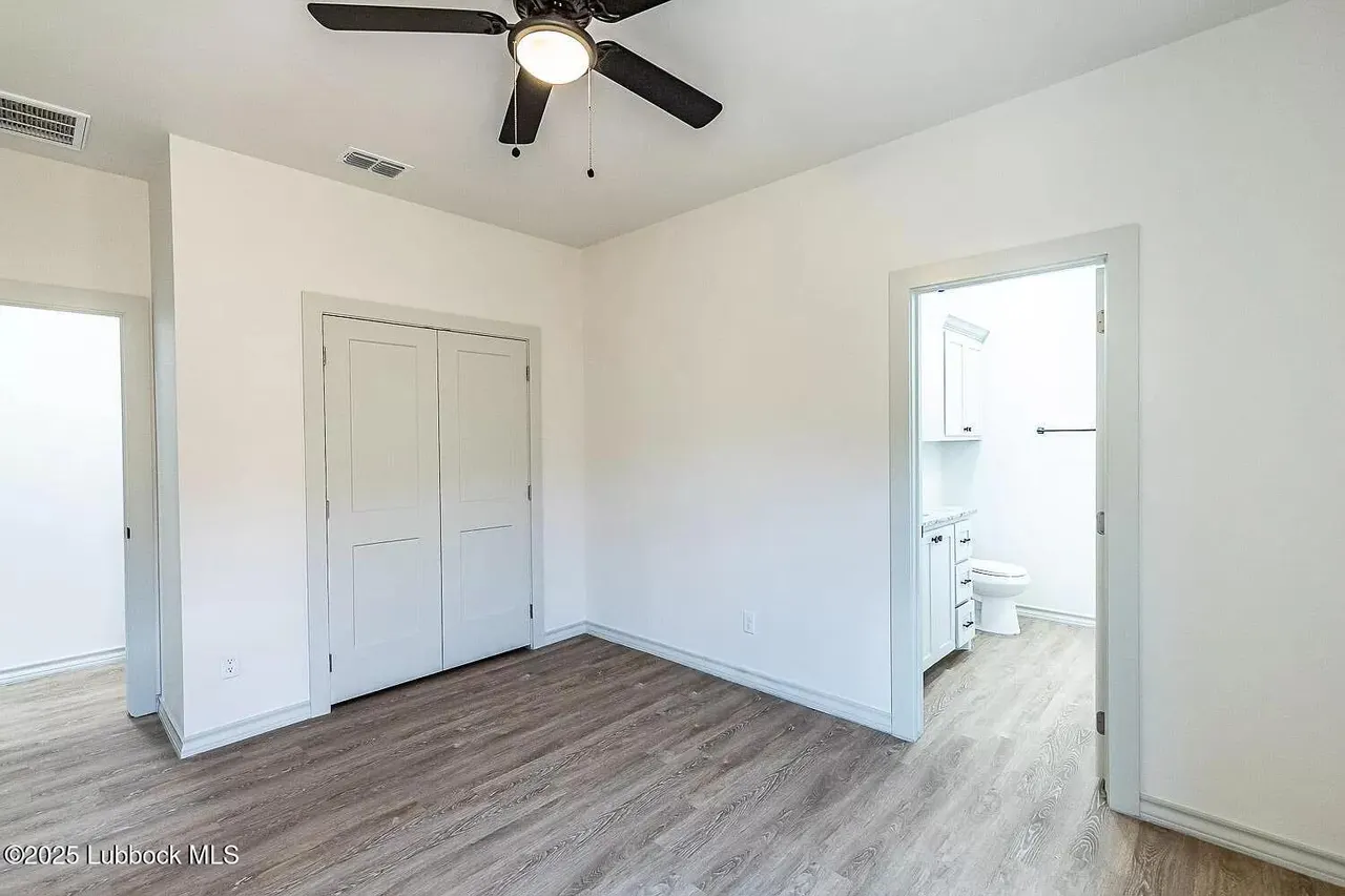 Photo 16 — 2113 20th Street A & B, Lubbock, TX 79411