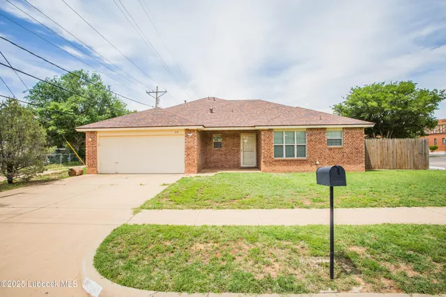 Front exterior — 519 N Flint Avenue, Lubbock, TX 79415