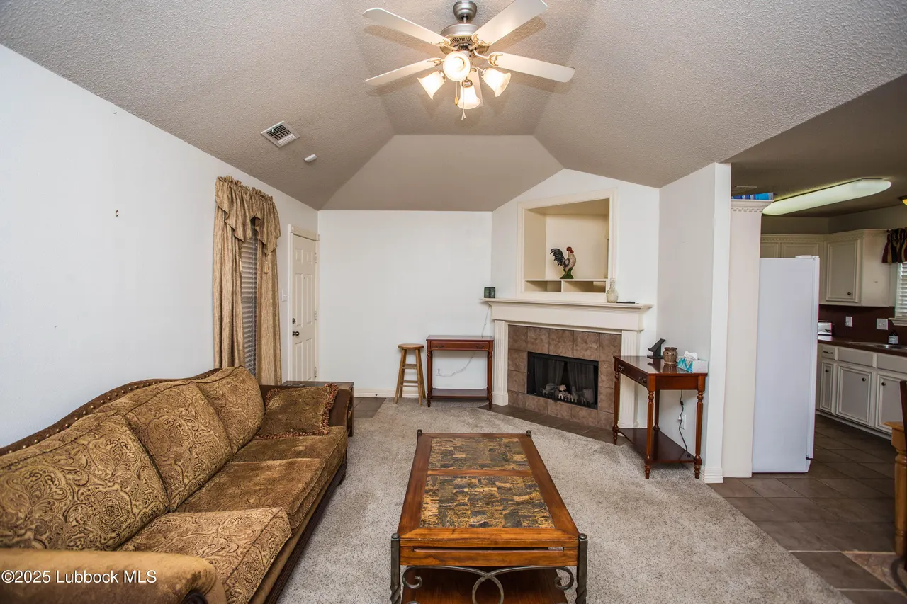 Photo 11 — 519 N Flint Avenue, Lubbock, TX 79415