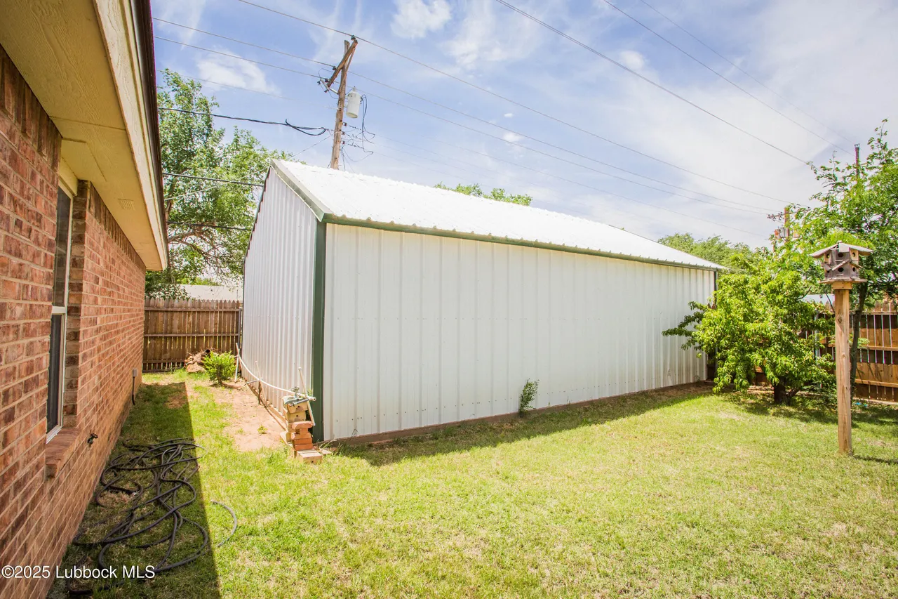 Photo 38 — 519 N Flint Avenue, Lubbock, TX 79415