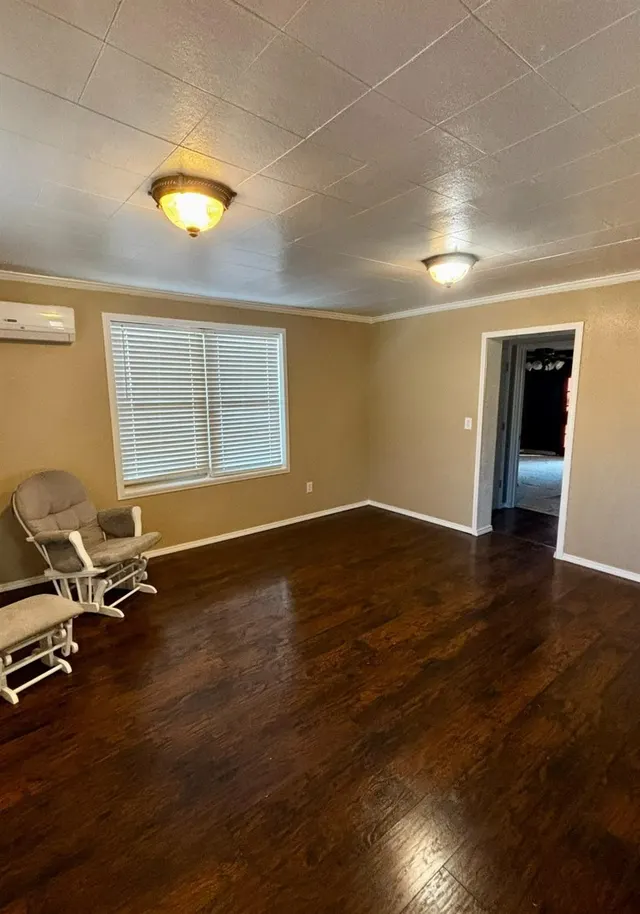 Photo 2 — 1012 Old Lamesa Road, Brownfield, TX 79316