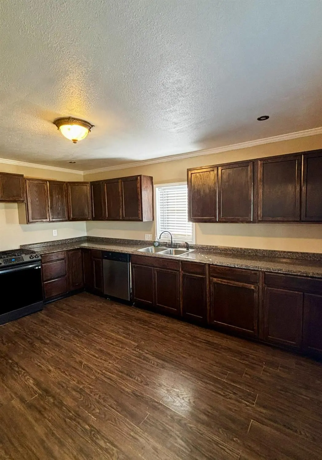 Photo 4 — 1012 Old Lamesa Road, Brownfield, TX 79316