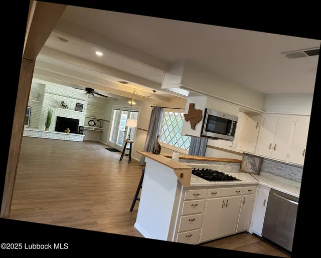 Photo 8 — 2326 58th Street, Lubbock, TX 79412