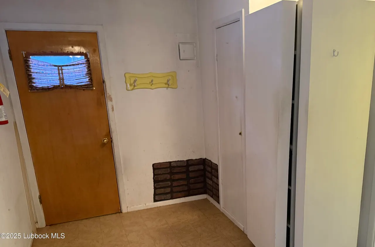 Photo 15 — 1807 E 7th, Petersburg, TX 79250